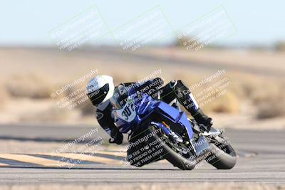 media/Dec-07-2025-CVMA (Sun) [[3e7d2de5dc]]/Race 11-Formula 2-CVMA Hooligans-American Thunder/